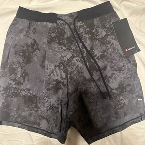 Lululemon LTT Short 7" Lined